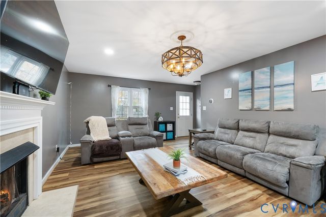 7736 Secretariat DR, Midlothian, VA 23112