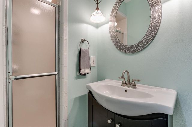 8230 NW 18th Street, Oklahoma City, OK 73127