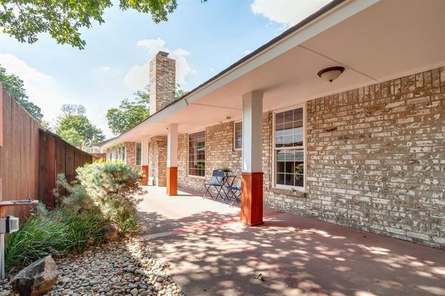 8230 NW 18th Street, Oklahoma City, OK 73127