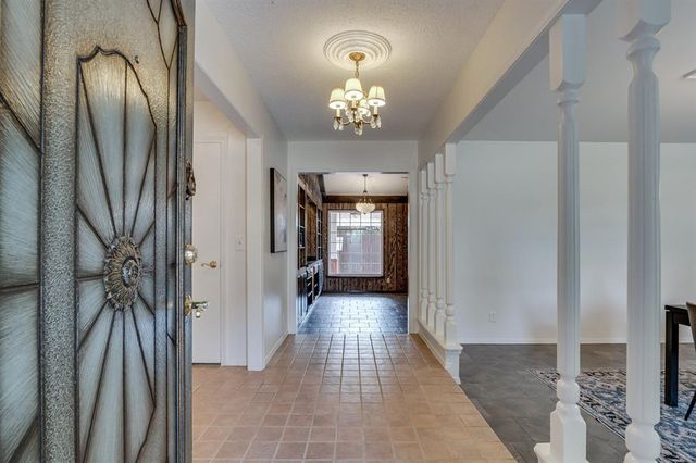 8230 NW 18th Street, Oklahoma City, OK 73127