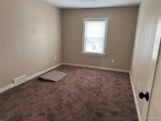 12621 Barlow Street, Detroit, MI 48205