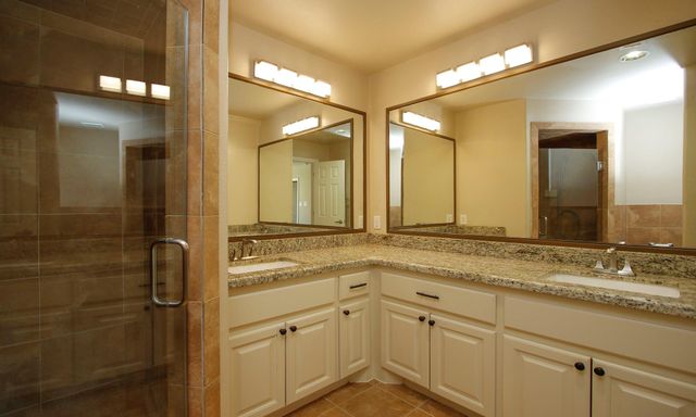 14902 W Beechmoor Drive W, Houston, TX 77095