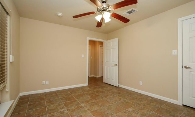 14902 W Beechmoor Drive W, Houston, TX 77095