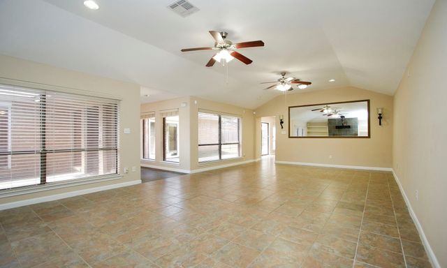 14902 W Beechmoor Drive W, Houston, TX 77095