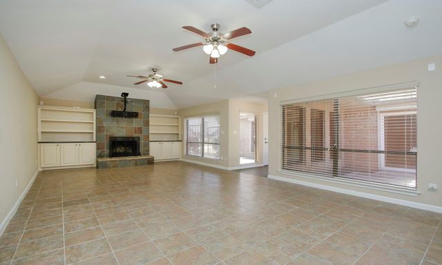 14902 W Beechmoor Drive W, Houston, TX 77095