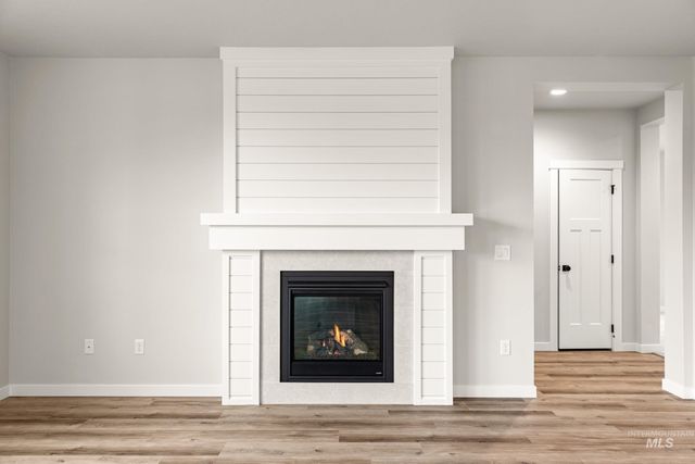 1240 W Pack River Dr, Meridian, ID 83642