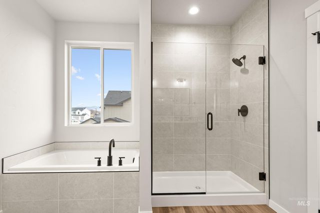 1240 W Pack River Dr, Meridian, ID 83642