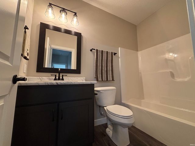 13904 DIAVIK Place, Fort Wayne, IN 46845