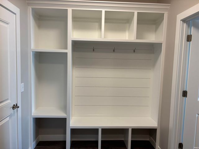 13904 DIAVIK Place, Fort Wayne, IN 46845