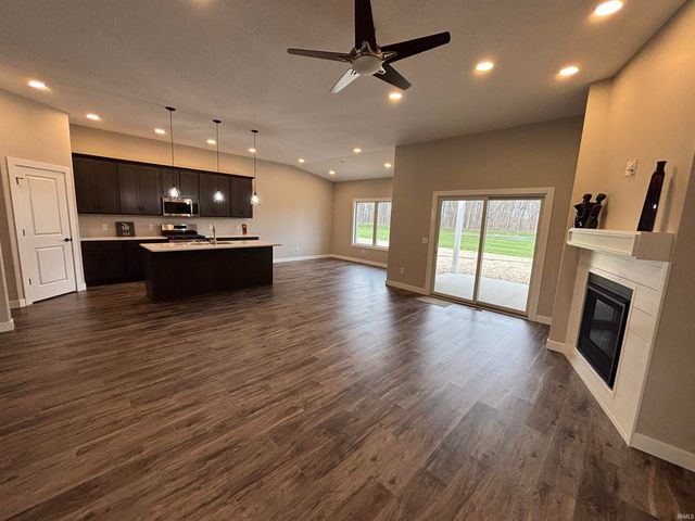 13904 DIAVIK Place, Fort Wayne, IN 46845