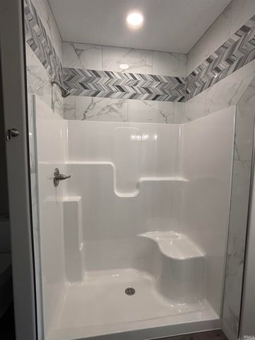 13904 DIAVIK Place, Fort Wayne, IN 46845