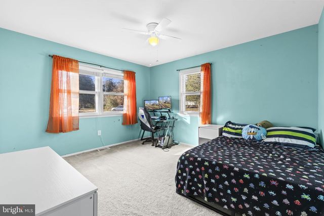 4355 ALBEMARLE CT, King George, VA 22485