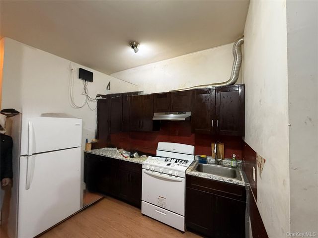 1166 Fulton Street, Brooklyn, NY 11216