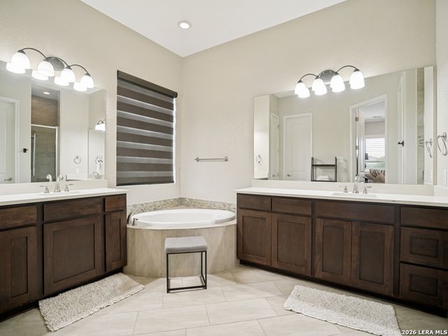 25123 ESTANCIA CIR, San Antonio, TX 78260