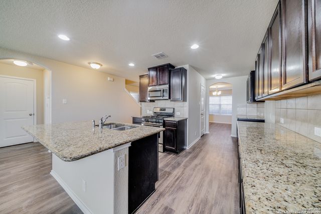12358 Erstein Valley, Selma, TX 78154