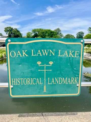 5425 Drury Lane, Oak Lawn, IL 60453