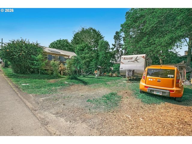 1909 Ne 20TH St, Lincoln City, OR 97367