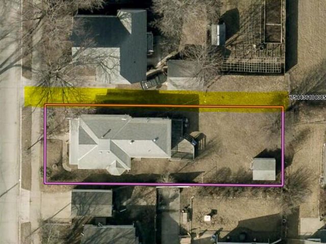 719 S 8TH Street, Council Bluffs, IA 51501