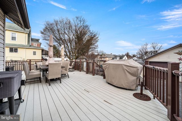 235 ARDMORE AVE, Upper Darby, PA 19082