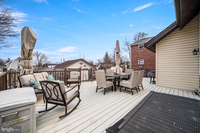 235 ARDMORE AVE, Upper Darby, PA 19082