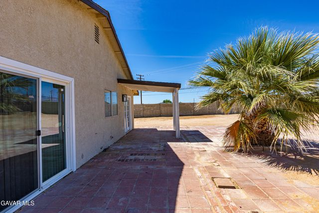 20361 81st Street, California City, CA 93505