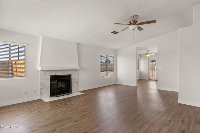 20361 81st Street, California City, CA 93505