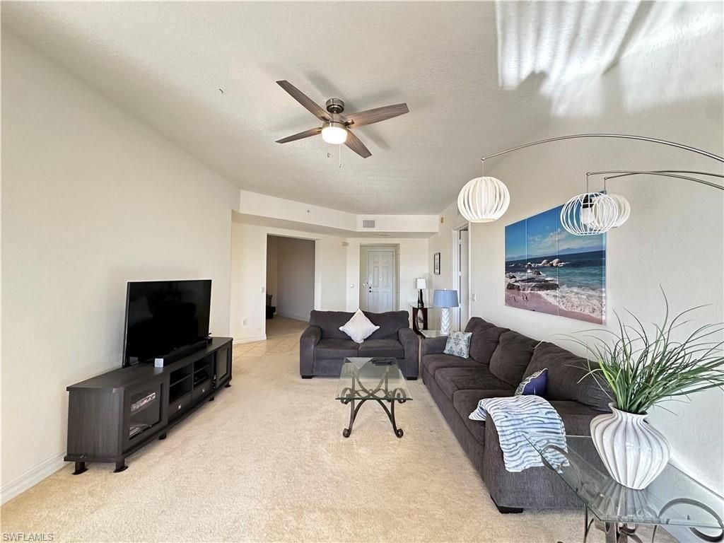 98 Vivante BLVD 315, PUNTA GORDA, FL 33950 — photo 2