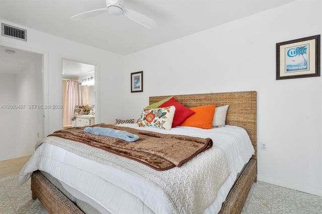 839 Blue Ridge Circle 839, West Palm Beach, FL 33409