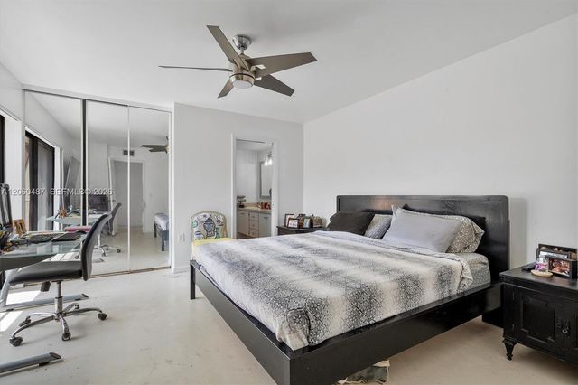 839 Blue Ridge Circle 839, West Palm Beach, FL 33409