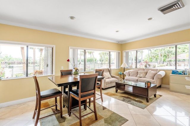 839 Blue Ridge Circle 839, West Palm Beach, FL 33409