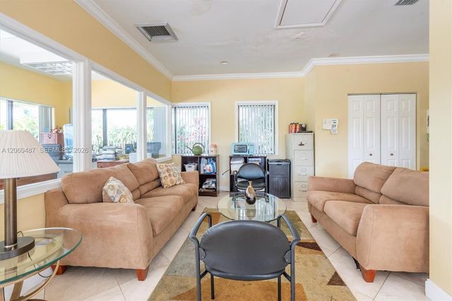 839 Blue Ridge Circle 839, West Palm Beach, FL 33409