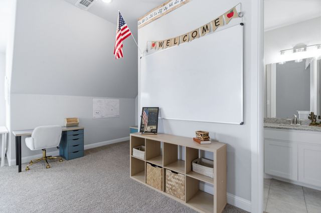 320 Oak Meadow Lane, Weatherford, TX 76085