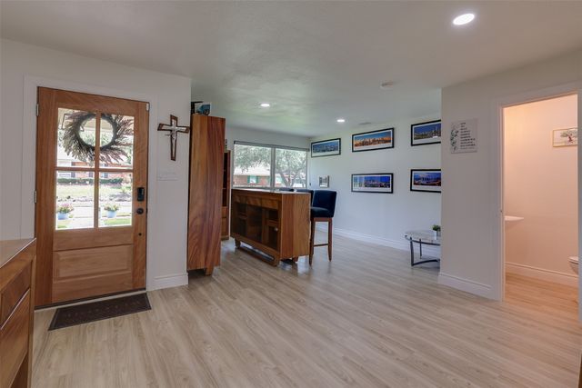 3631 Coral Gables Drive, Dallas, TX 75229