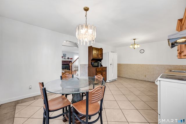 15 Brookdale Road, Meriden, CT 06450
