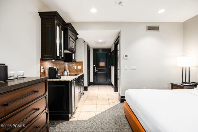 2100 W Frostwood Boulevard 4127, Park City, UT 84098