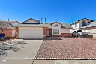 10983 YOGI BERRA Drive, El Paso, TX 79934