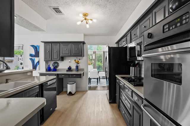 1925 Country Club Drive, Plano, TX 75074