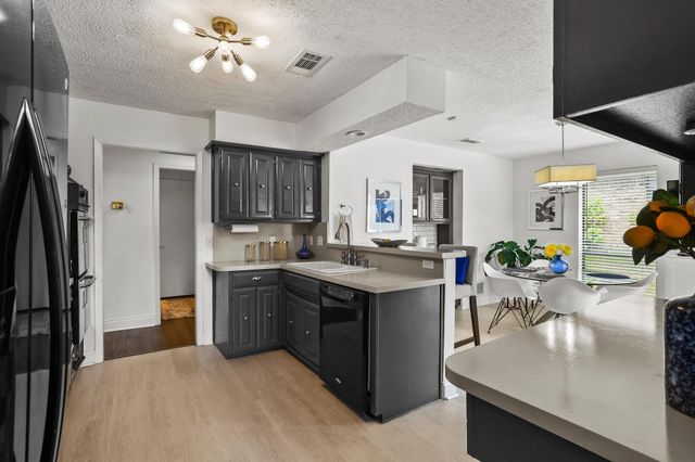 1925 Country Club Drive, Plano, TX 75074