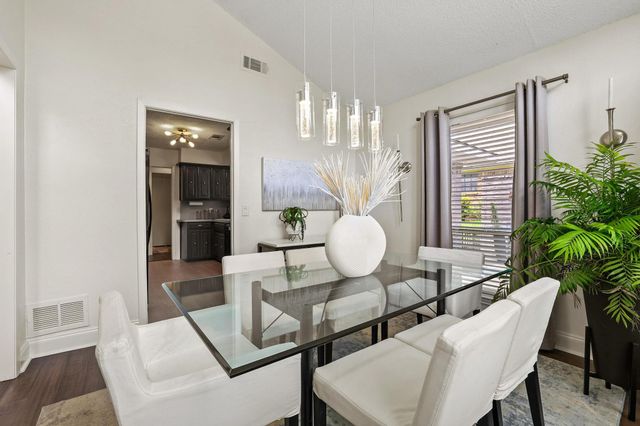 1925 Country Club Drive, Plano, TX 75074