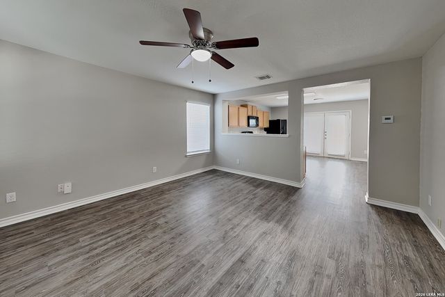 7 Beacon Oak, San Antonio, TX 78239