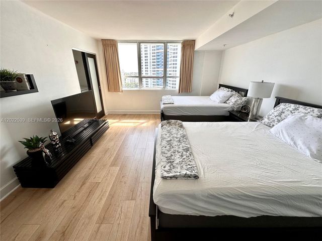 1500 Bay Rd 1114S, Miami Beach, FL 33139