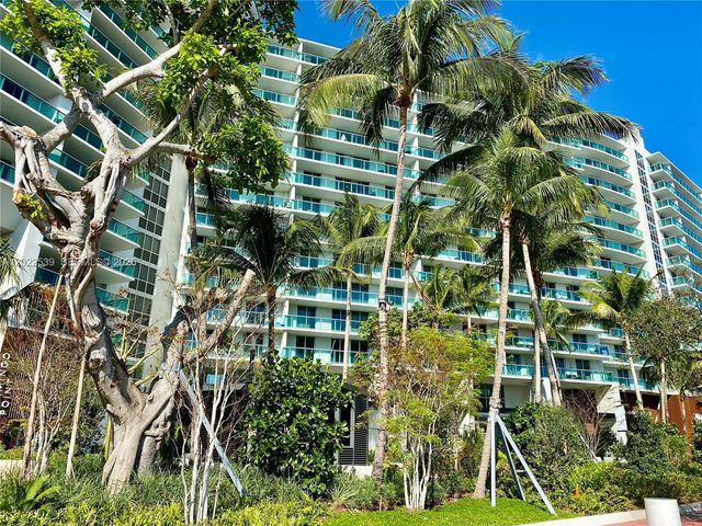 1500 Bay Rd 1114S, Miami Beach, FL 33139