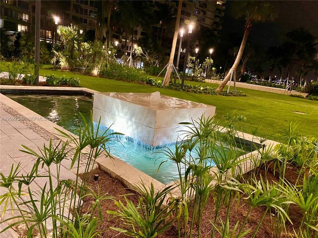 1500 Bay Rd 1114S, Miami Beach, FL 33139