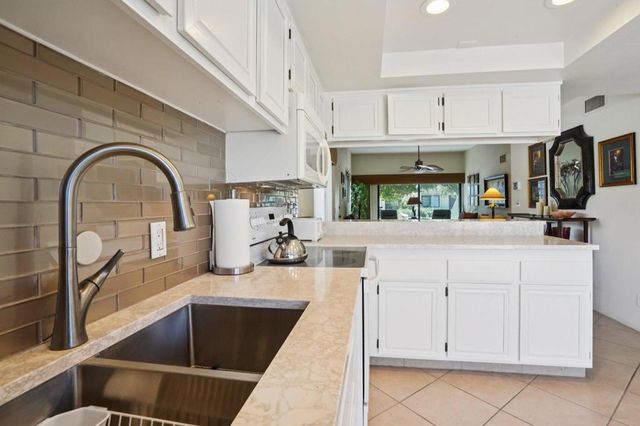 2201 Los Patos Drive, Palm Springs, CA 92264