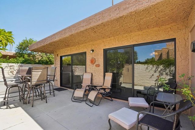 2201 Los Patos Drive, Palm Springs, CA 92264