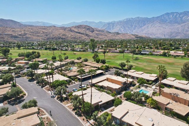 2201 Los Patos Drive, Palm Springs, CA 92264