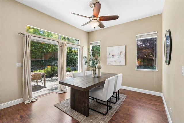 2135 Mayall Ct, Folsom, CA 95630