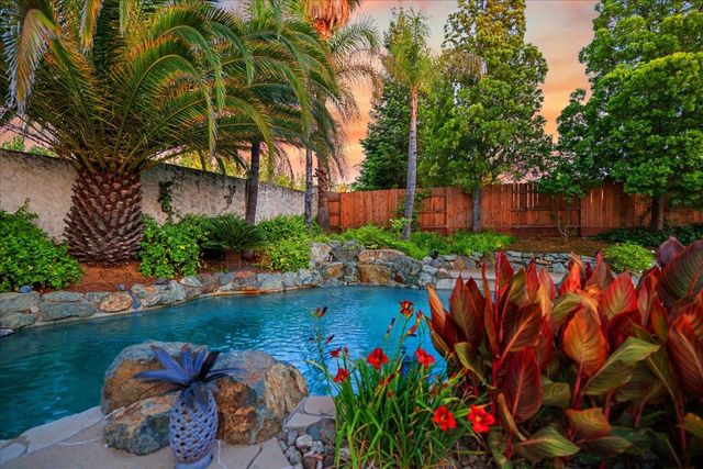 2135 Mayall Ct, Folsom, CA 95630