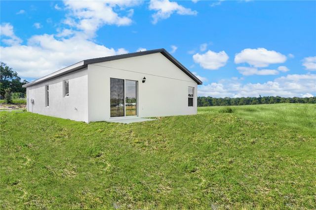 8556 105th Avenue, Vero Beach, FL 32967