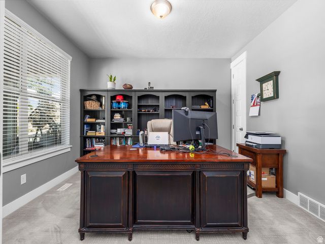 9203 S BRIGHTON DR, Sandy, UT 84070